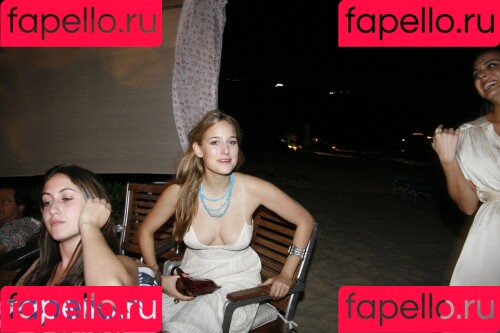 Leelee Sobieski Onlyfans Photo Gallery 