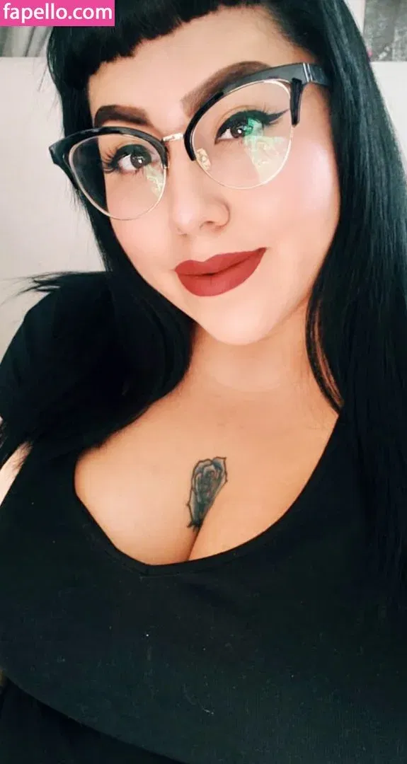 Mexicansluutabby Onlyfans Photo Gallery 