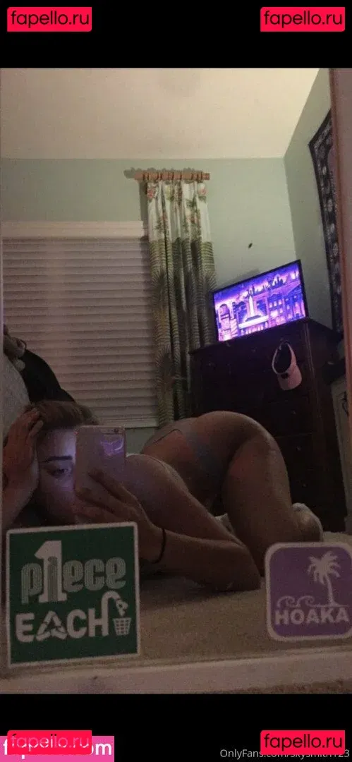 skyysmithh Onlyfans Photo Gallery 