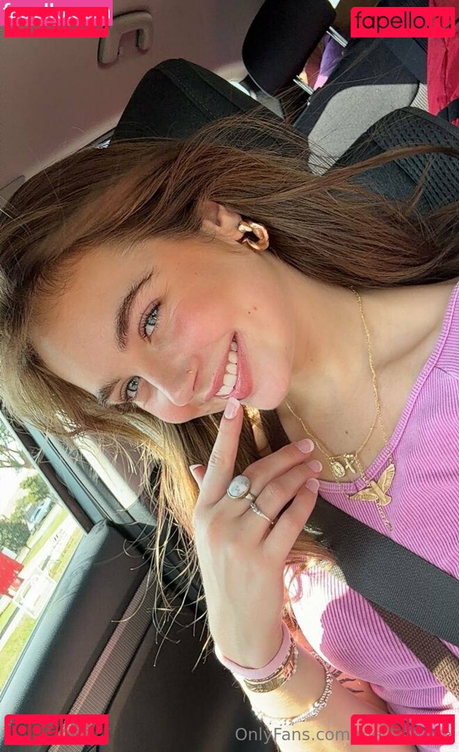 melissatate / realmelissatate Onlyfans Photo Gallery 