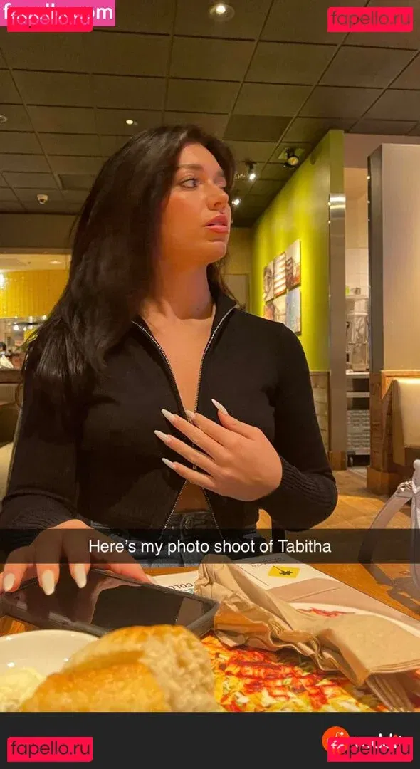 Tabitha Swatosh Onlyfans Photo Gallery 