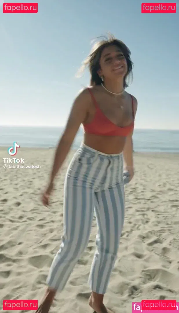 Tabitha Swatosh Onlyfans Photo Gallery 