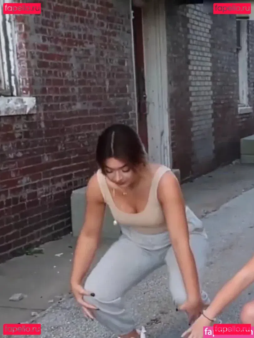 Tabitha Swatosh Onlyfans Photo Gallery 