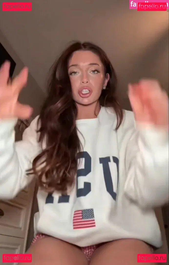 Tabitha Swatosh Onlyfans Photo Gallery 