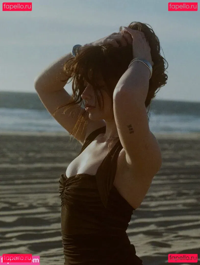 Tabitha Swatosh Onlyfans Photo Gallery 