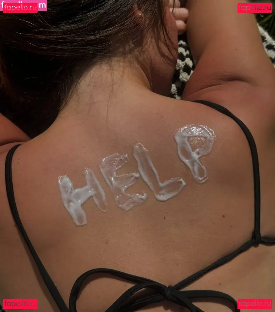 Tabitha Swatosh Onlyfans Photo Gallery 