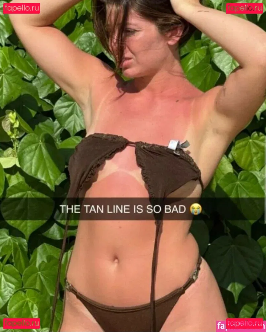 Tabitha Swatosh Onlyfans Photo Gallery 