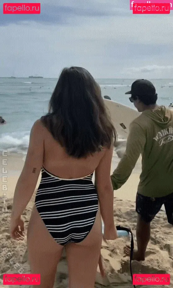 Tabitha Swatosh Onlyfans Photo Gallery 