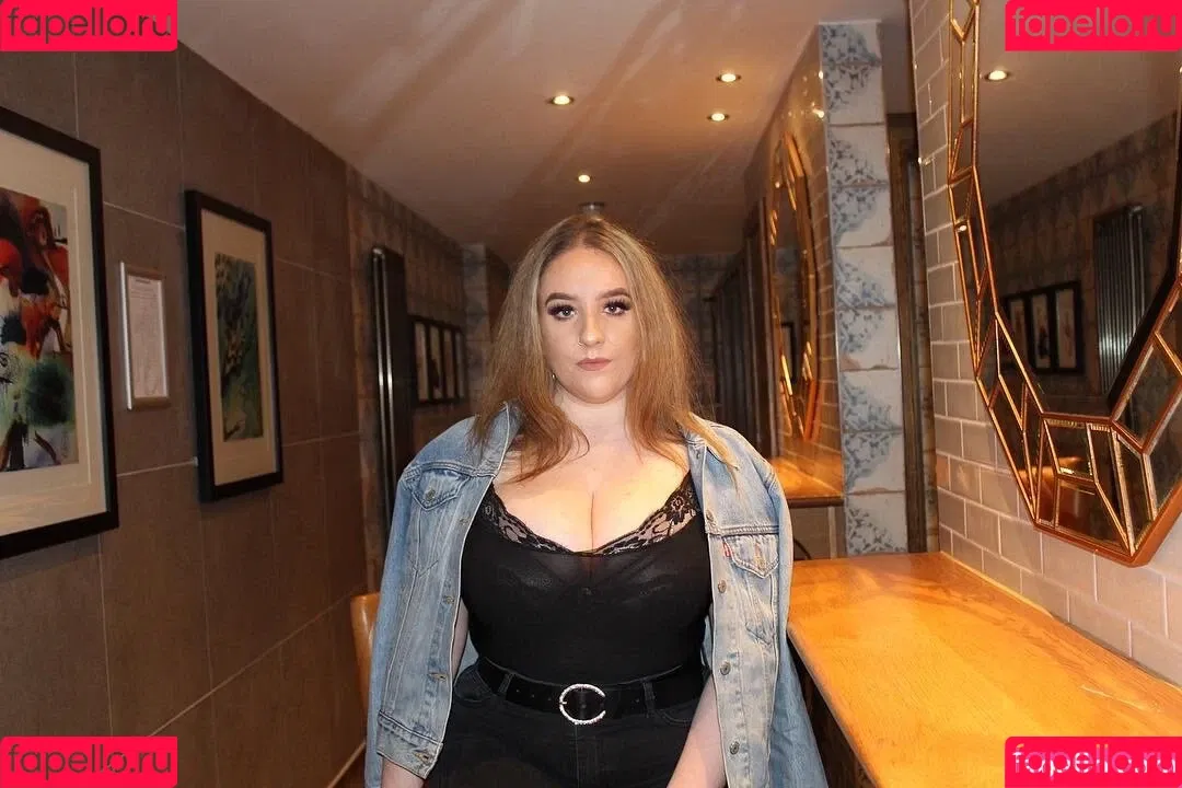 Ems Onlyfans Photo Gallery 