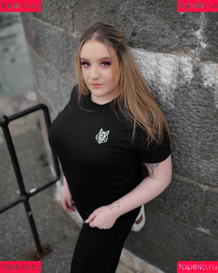 Ems Onlyfans Photo Gallery 