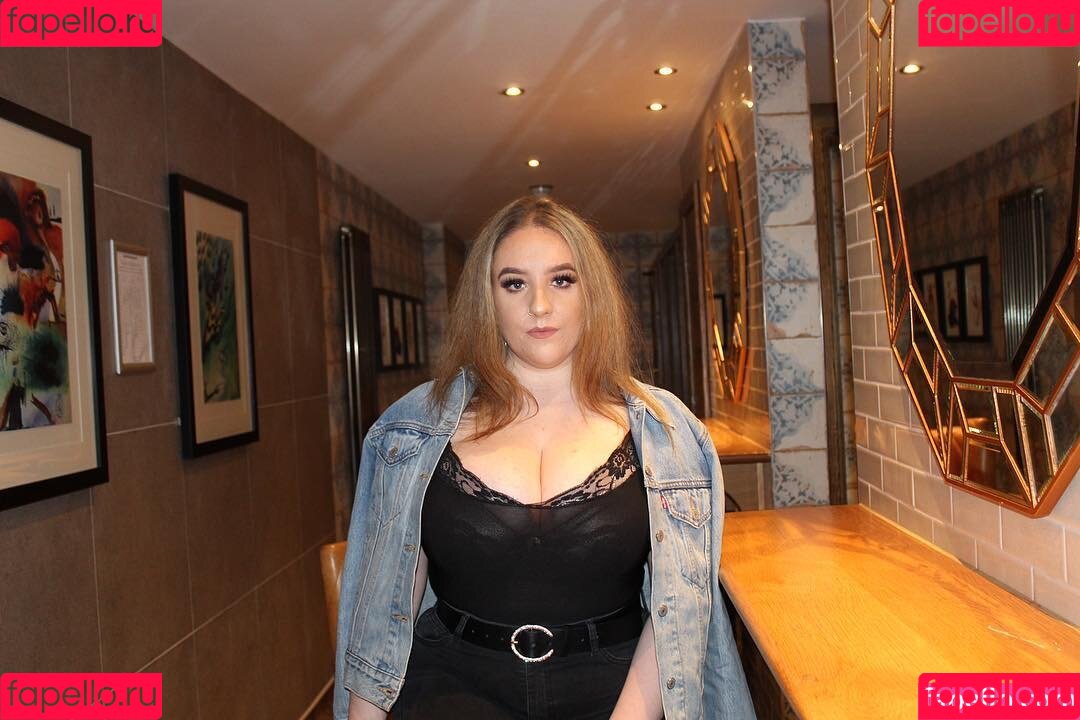 Ems Onlyfans Photo Gallery 