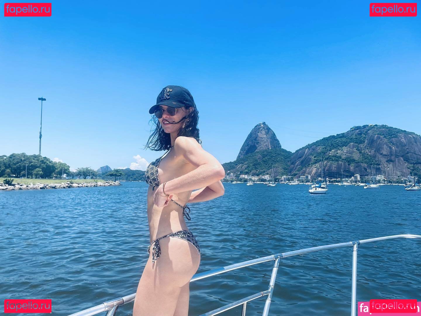 Alinne Moraes / alinnemoraes Onlyfans Photo Gallery 