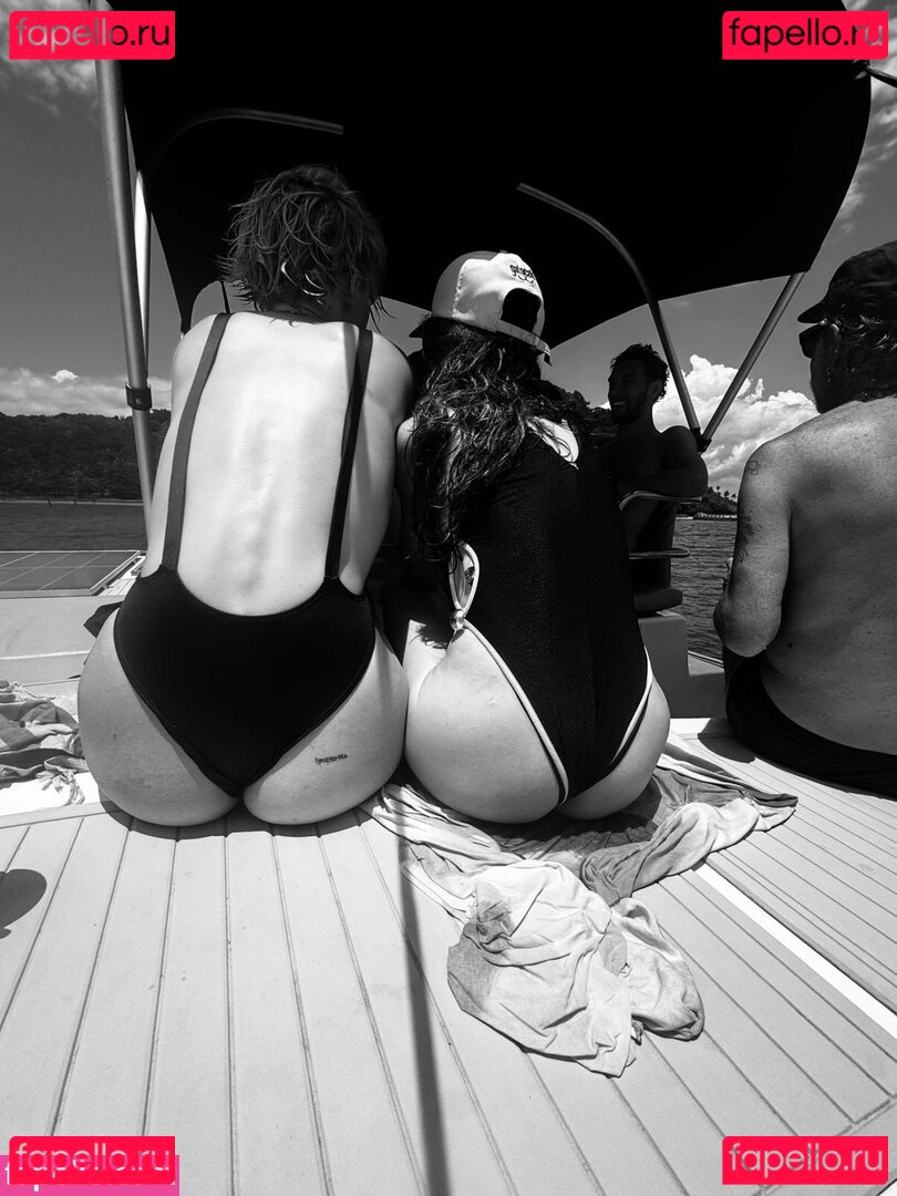 Alinne Moraes / alinnemoraes Onlyfans Photo Gallery 