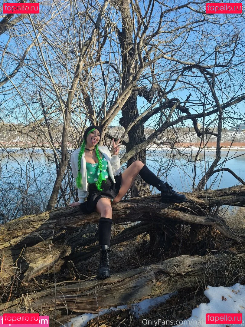 naketalickitung Onlyfans Photo Gallery 