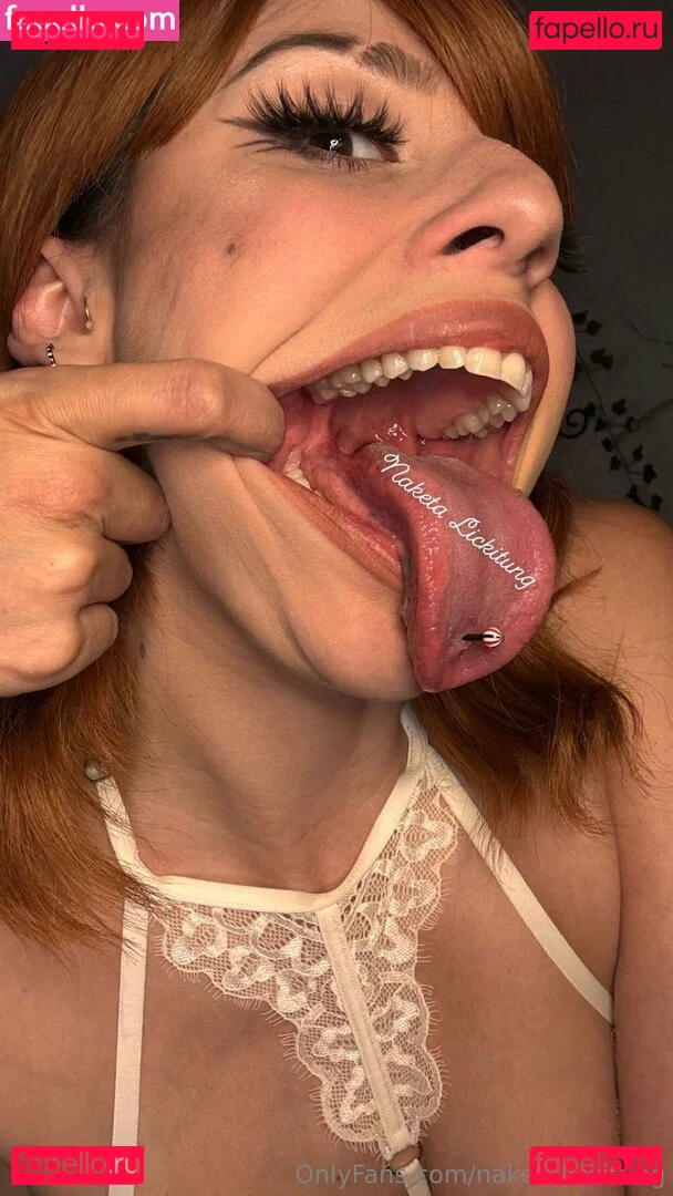 naketalickitung Onlyfans Photo Gallery 