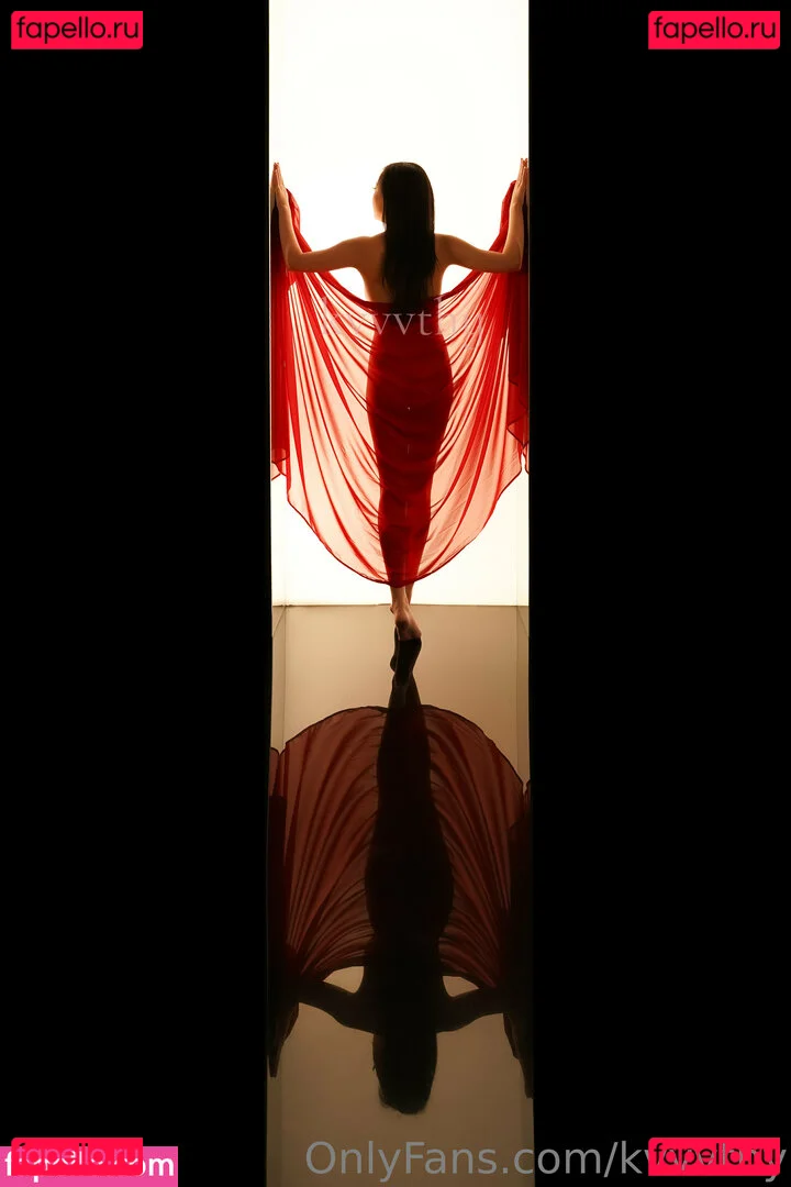 kvvvthy Onlyfans Photo Gallery 