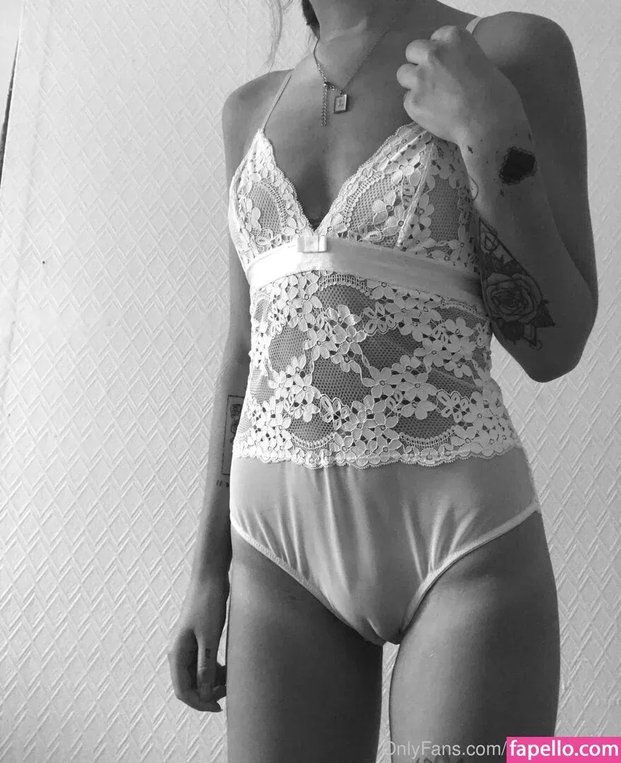 babydollmariex Onlyfans Photo Gallery 