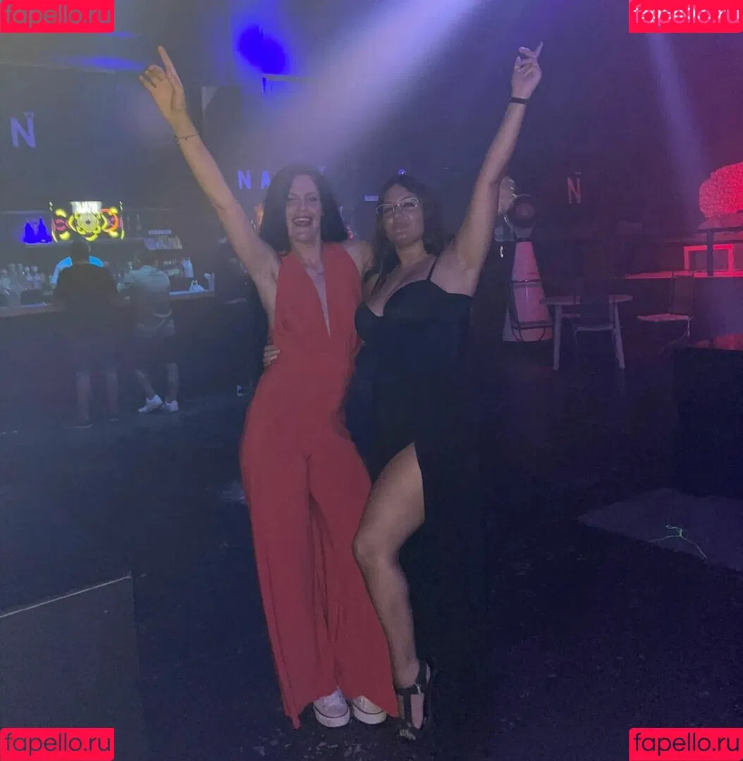 Ann Cygnus Onlyfans Photo Gallery 