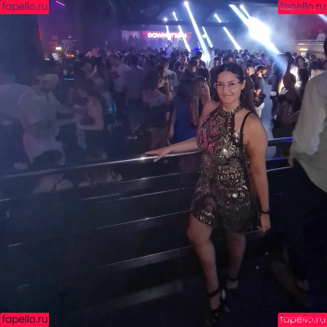 Ann Cygnus Onlyfans Photo Gallery 
