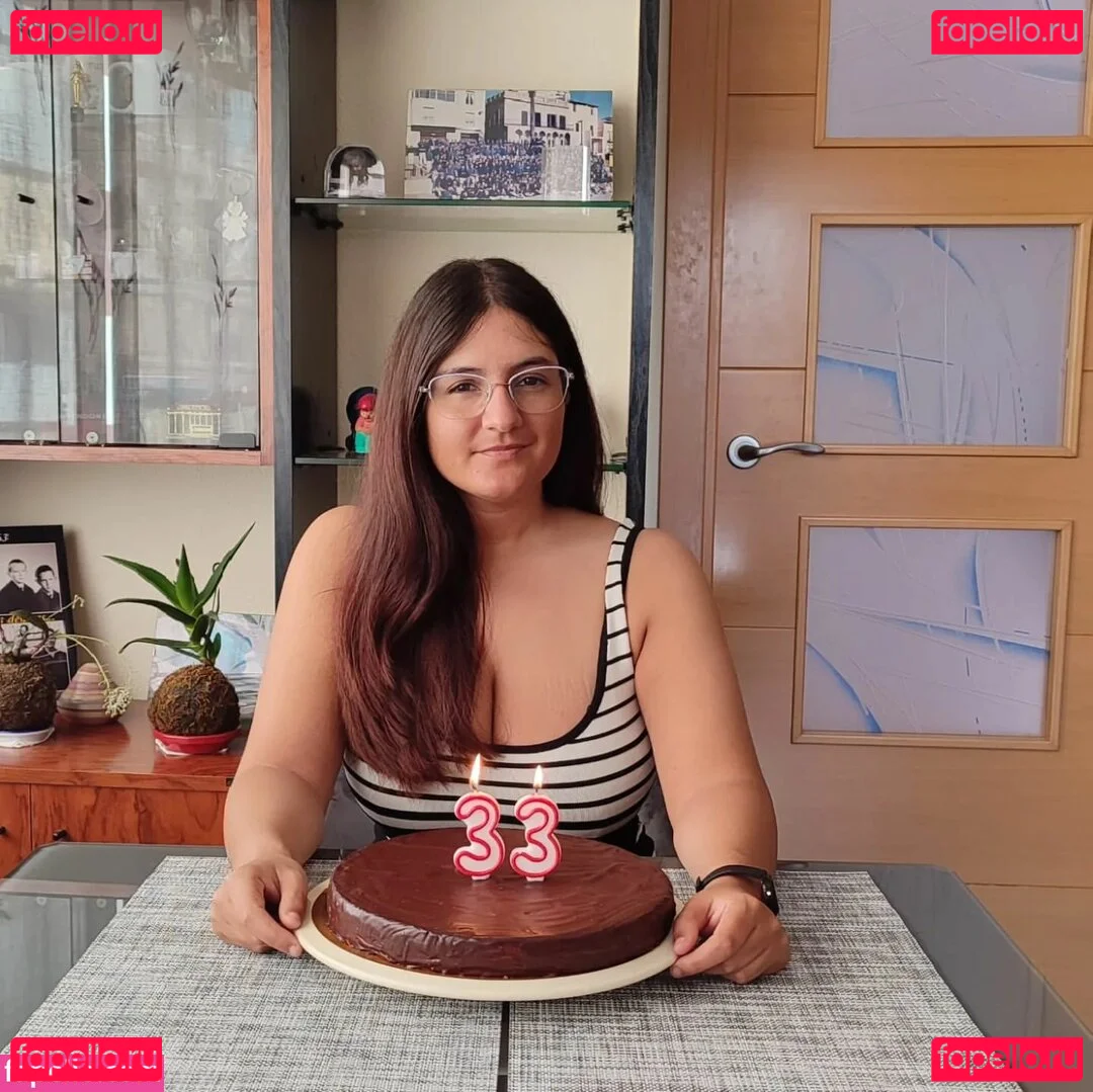 Ann Cygnus Onlyfans Photo Gallery 