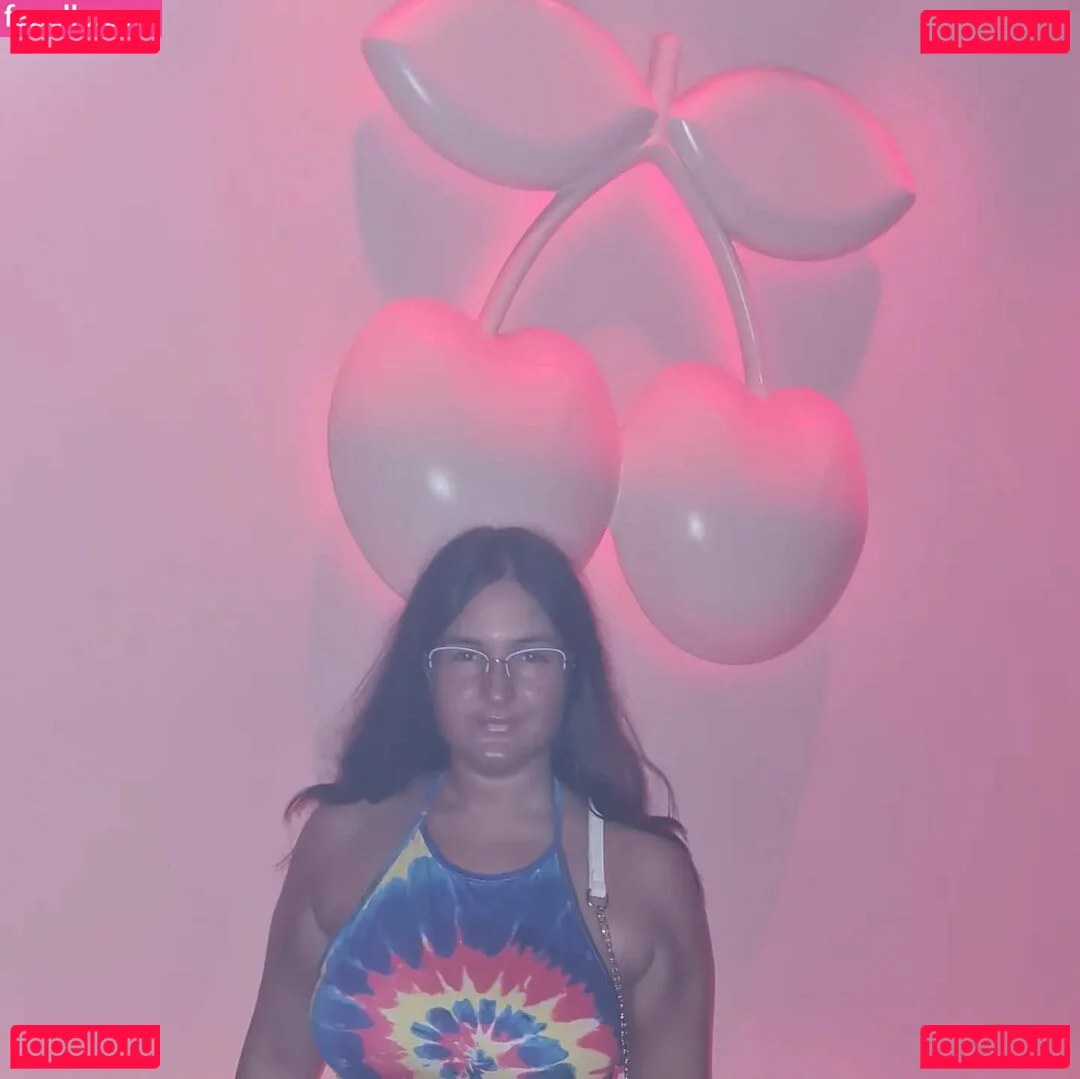 Ann Cygnus Onlyfans Photo Gallery 