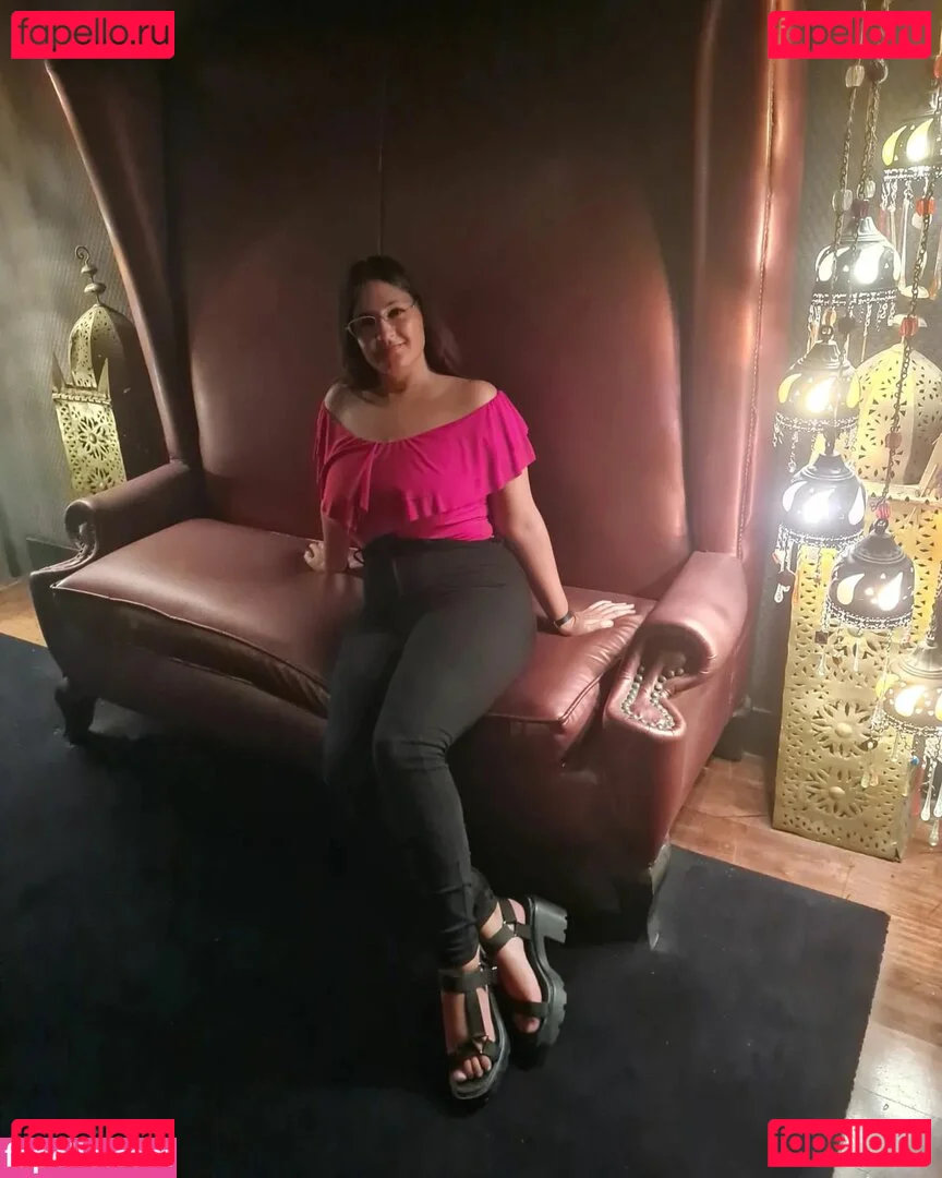 Ann Cygnus Onlyfans Photo Gallery 