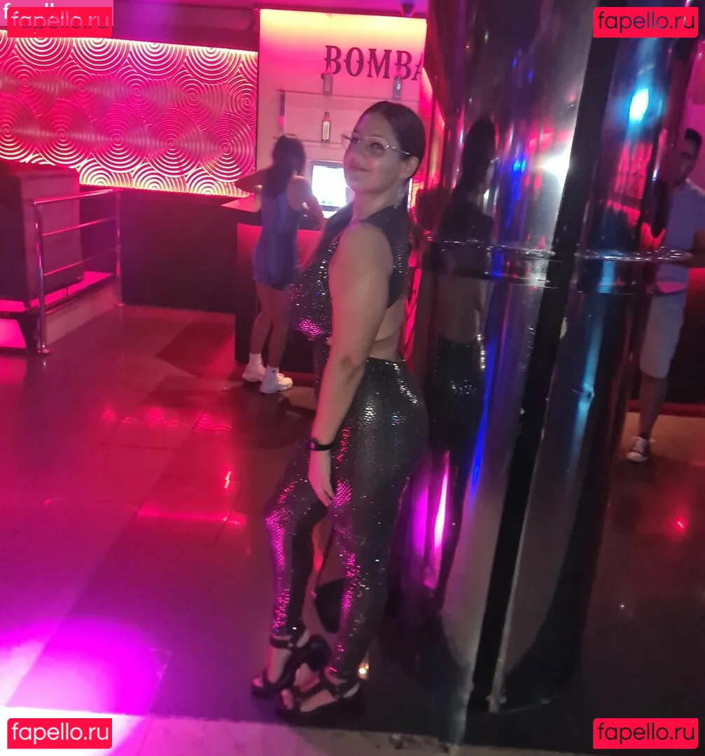 Ann Cygnus Onlyfans Photo Gallery 