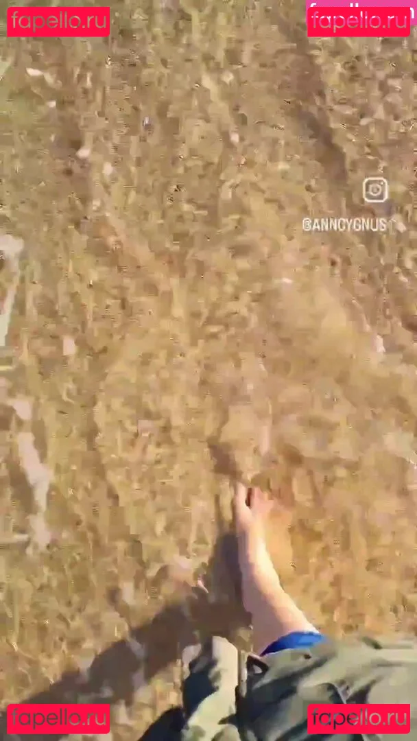 Ann Cygnus Onlyfans Photo Gallery 