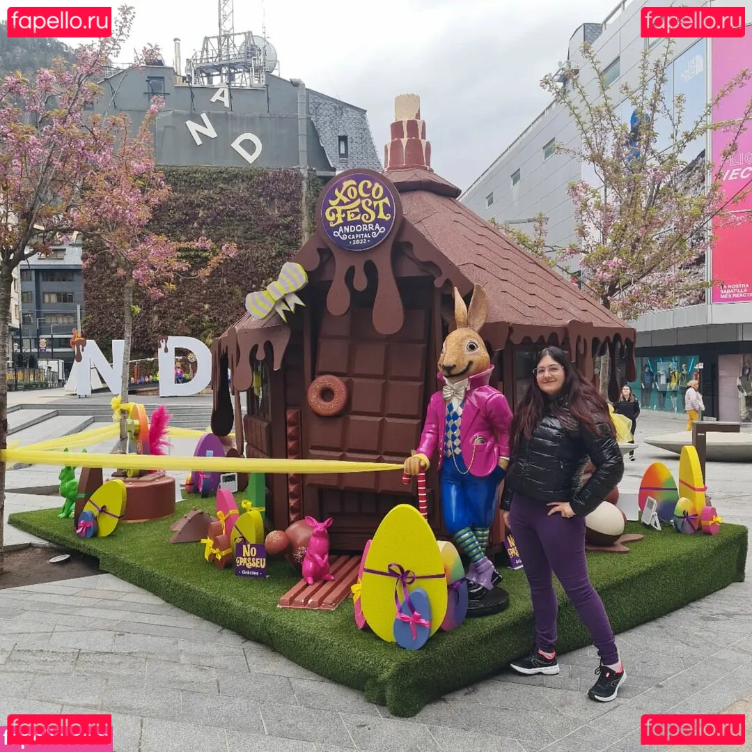 Ann Cygnus Onlyfans Photo Gallery 