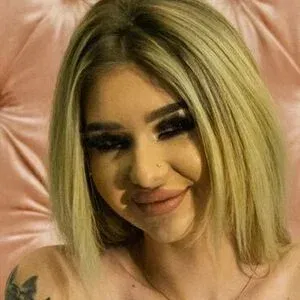 luxxxandraa Onlyfans Photo Gallery 