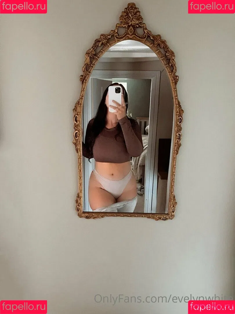 Evelynwhite Onlyfans Photo Gallery 