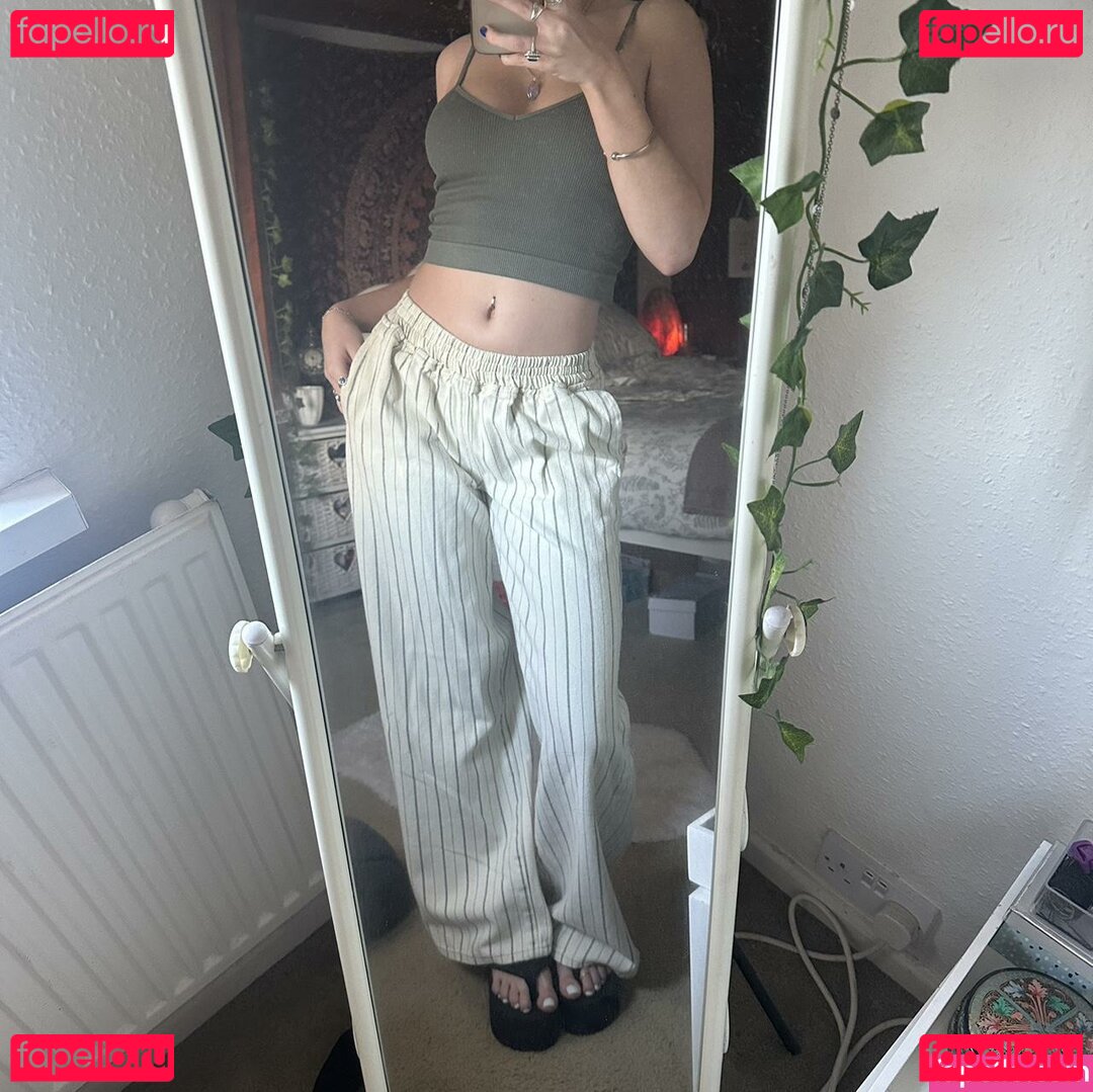 Ellie Done / elliedonex / sisbliss Onlyfans Photo Gallery 