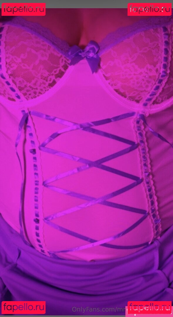 theblondebrewer / theblondebrewerfeet Onlyfans Photo Gallery 