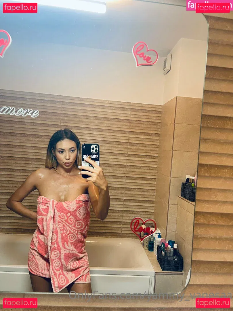 yammy_vanesaa Onlyfans Photo Gallery 