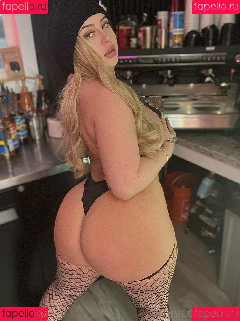 Capbarista Onlyfans Photo Gallery 
