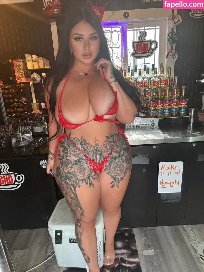 Capbarista Onlyfans Photo Gallery 
