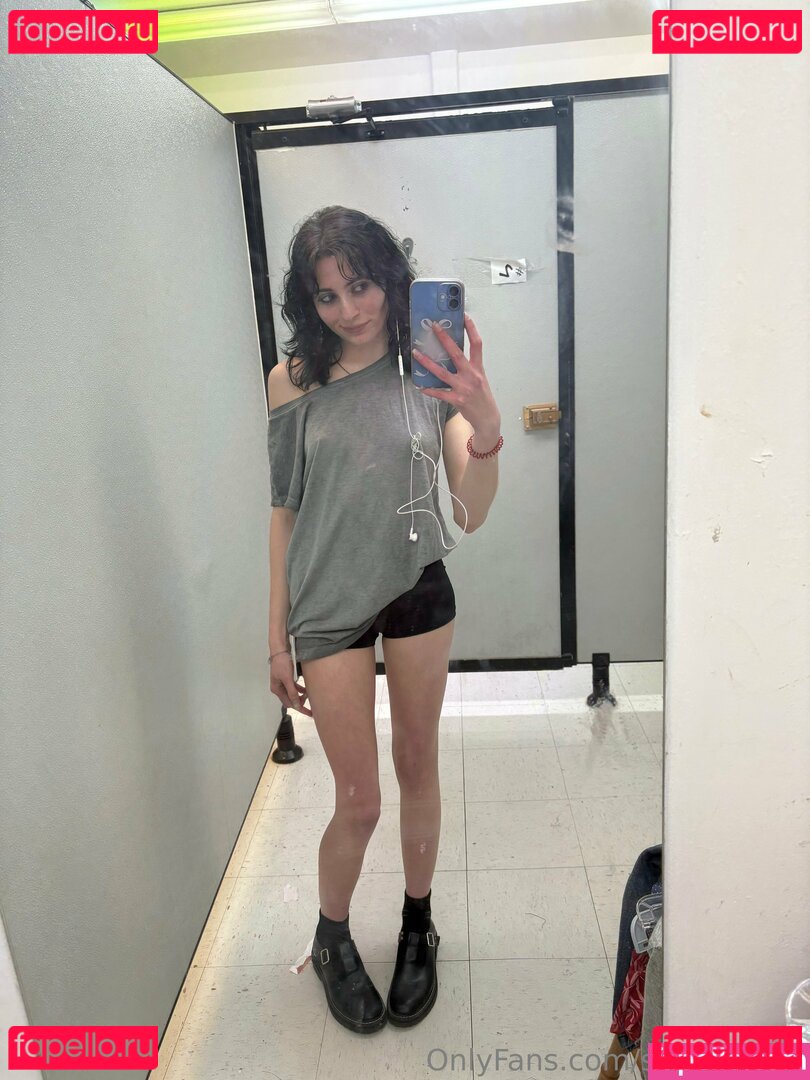 sevvieb4by Nude Onlyfans Photo 11