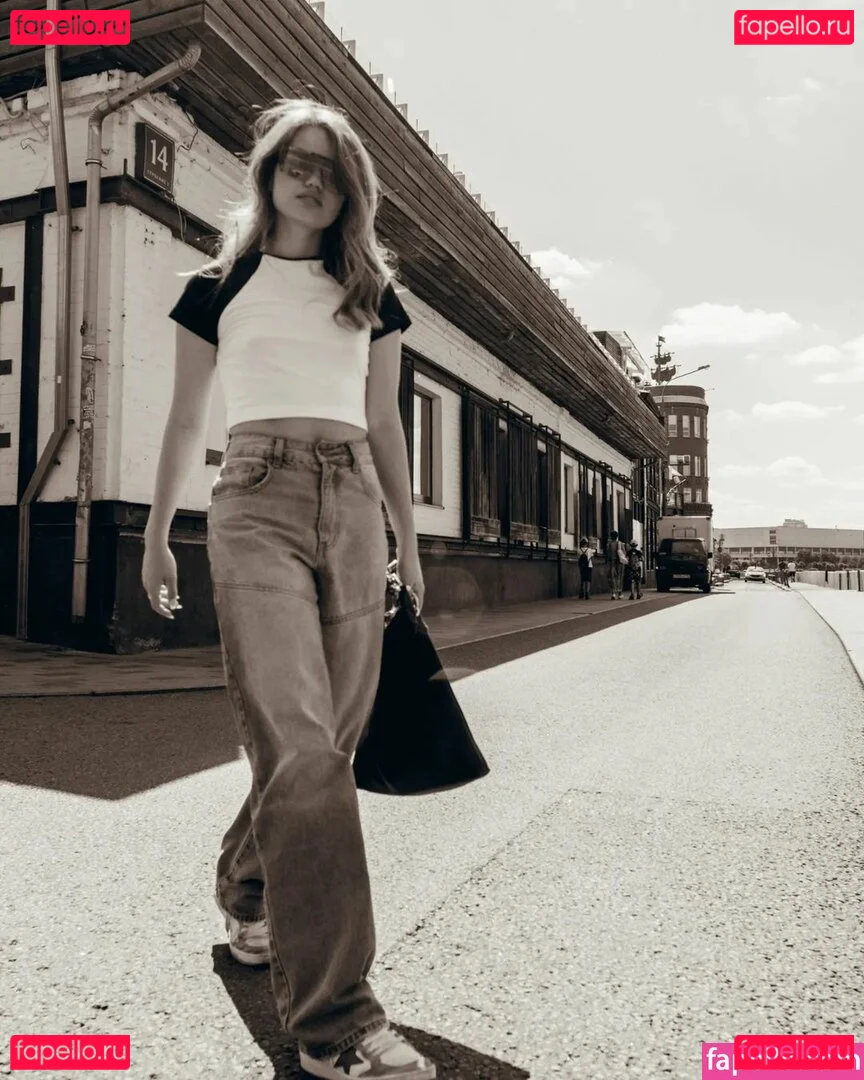 Daria Tyazkhun Onlyfans Photo Gallery 