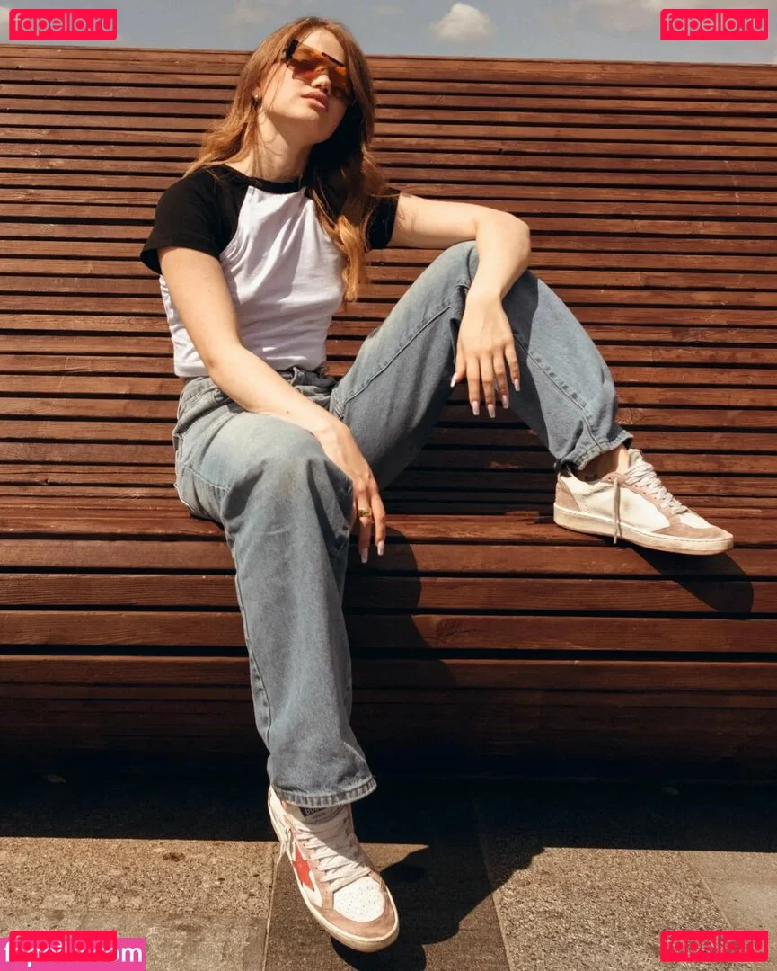 Daria Tyazkhun Onlyfans Photo Gallery 