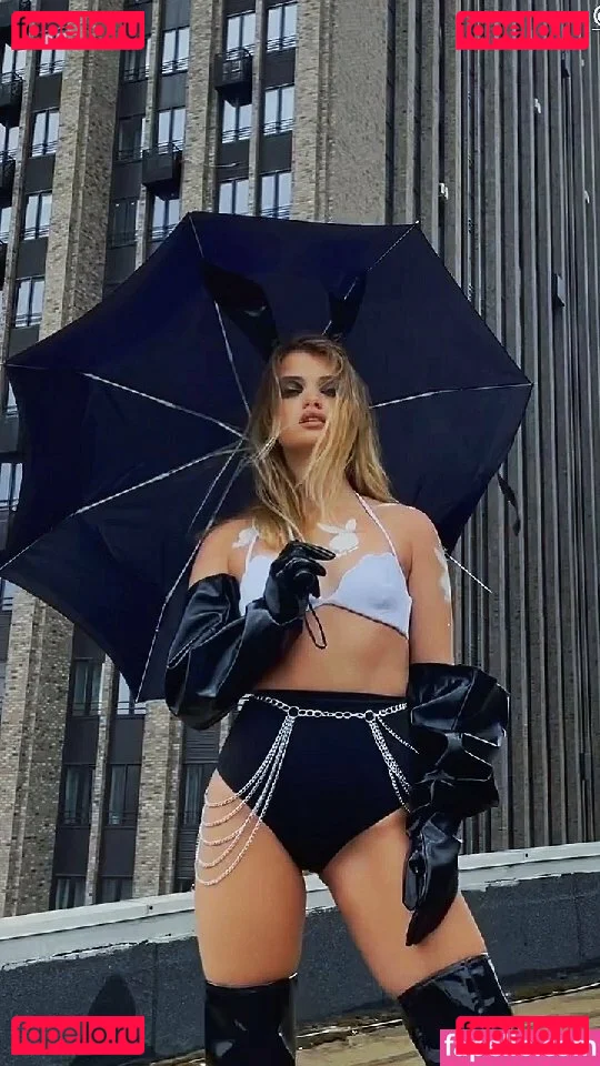 Daria Tyazkhun Onlyfans Photo Gallery 