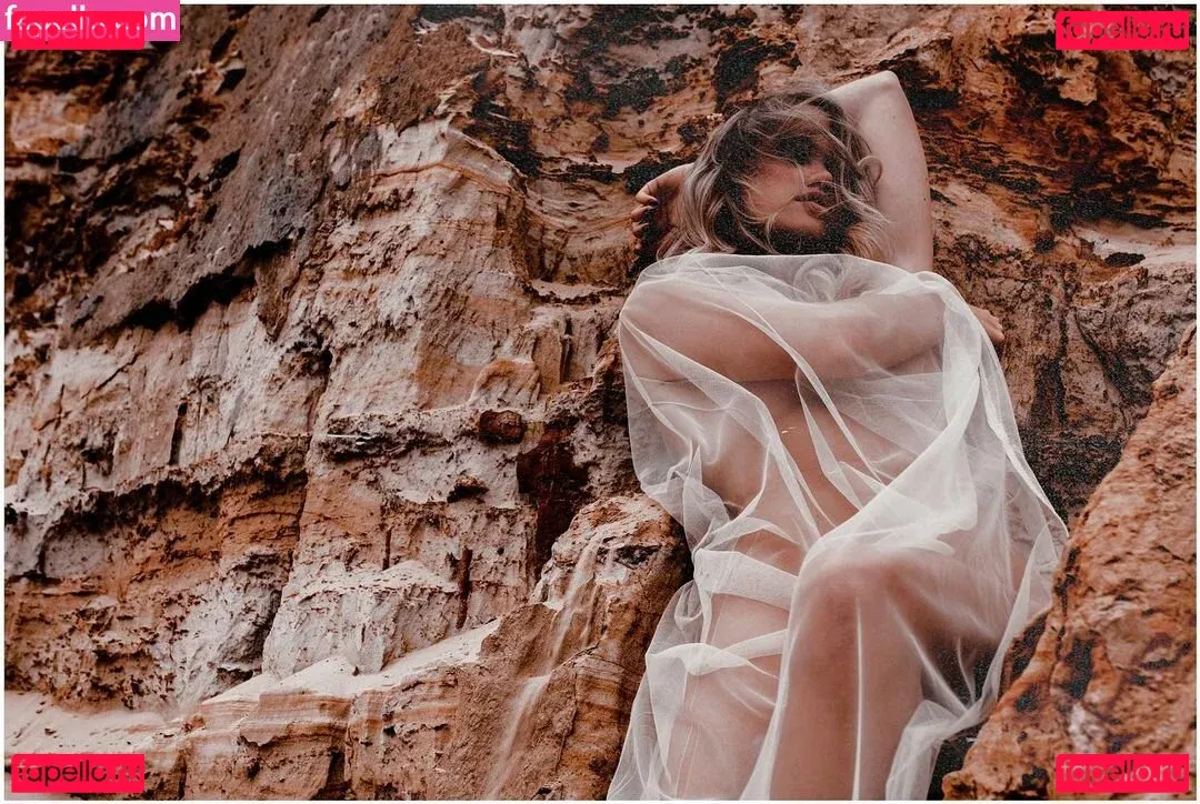 Daria Tyazkhun Onlyfans Photo Gallery 