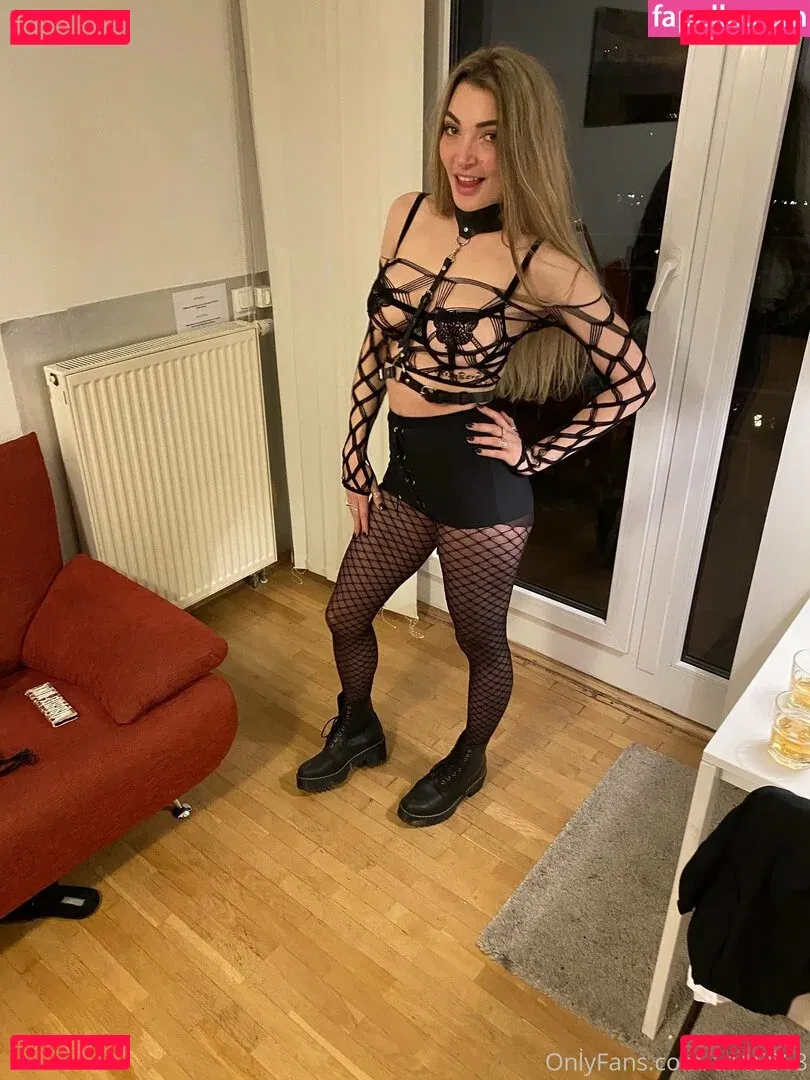 Tamara Grace Onlyfans Photo Gallery 