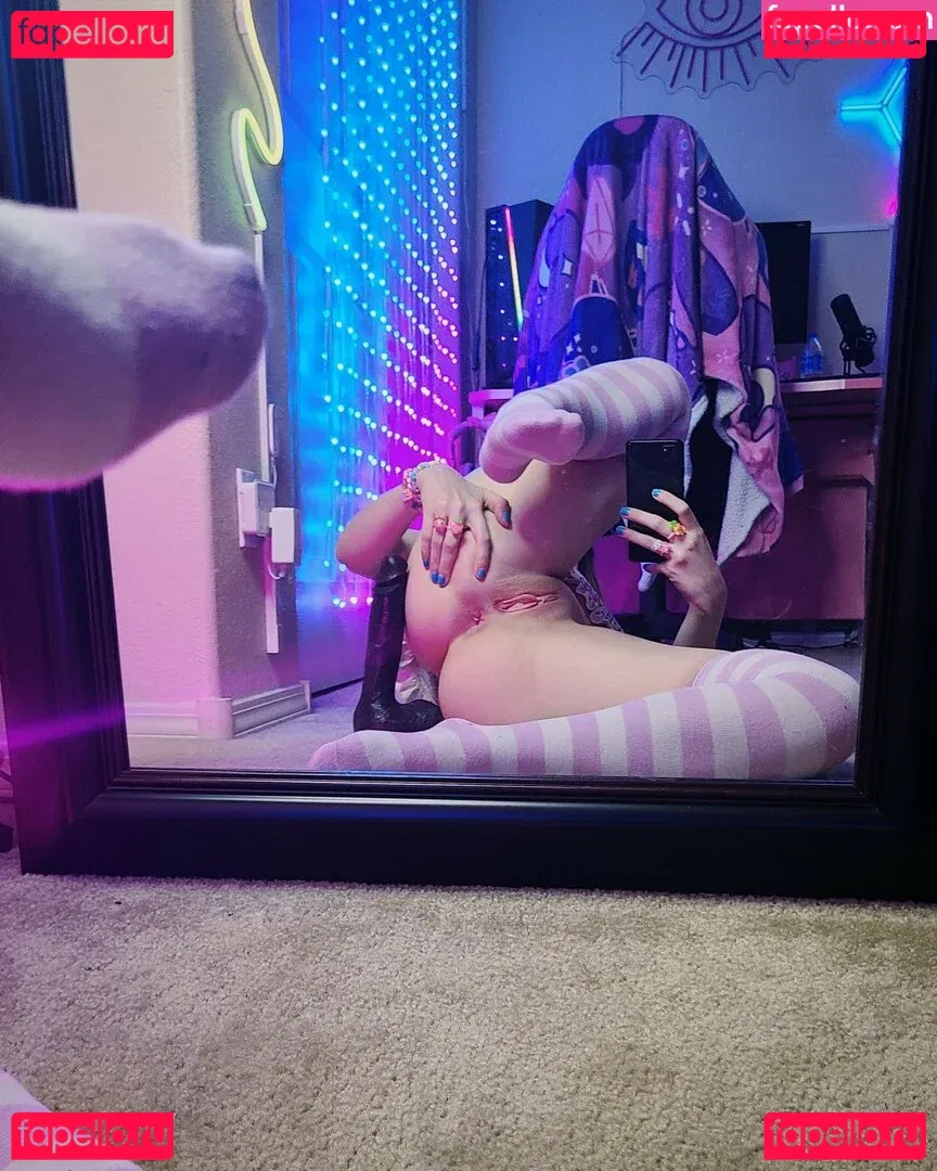 Katietriggersme Onlyfans Photo Gallery 