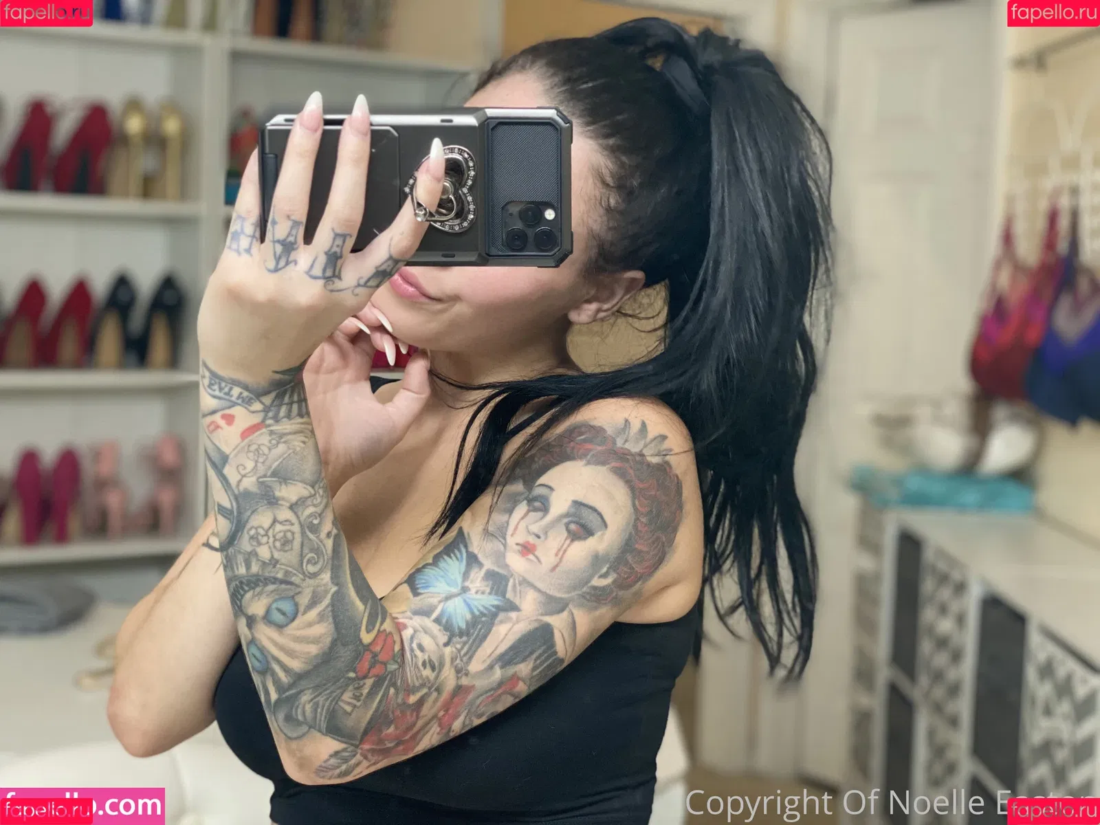 Noelle Easton Onlyfans Photo Gallery 
