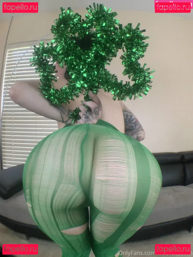 Noelle Easton Onlyfans Photo Gallery 