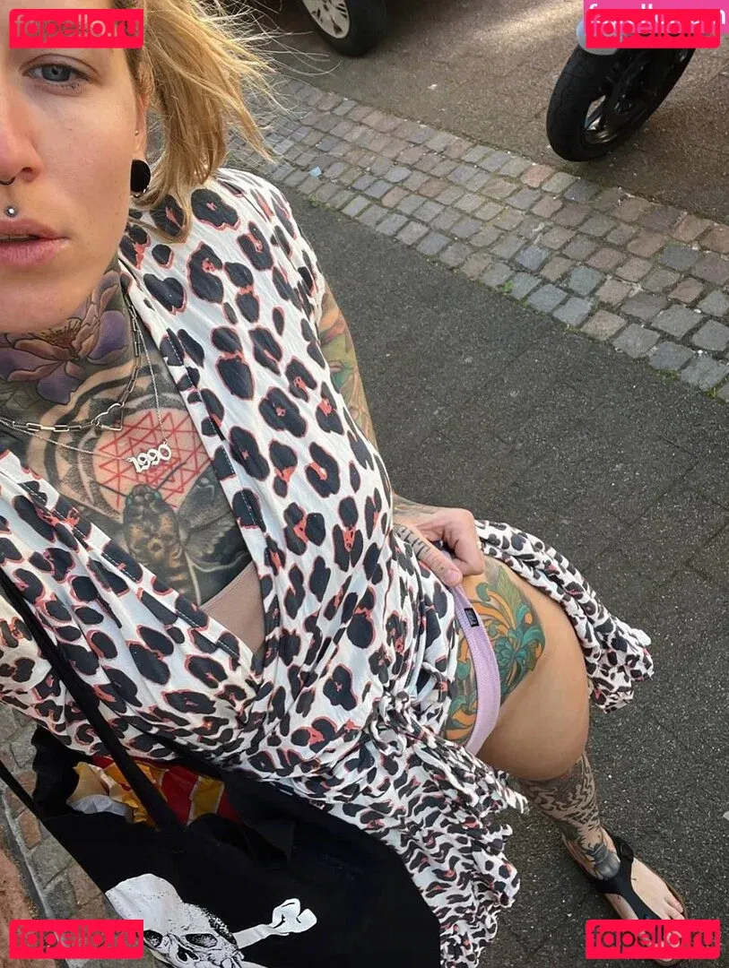 Lisa Rocketcock Onlyfans Photo Gallery 