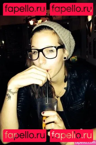 Lisa Rocketcock Onlyfans Photo Gallery 