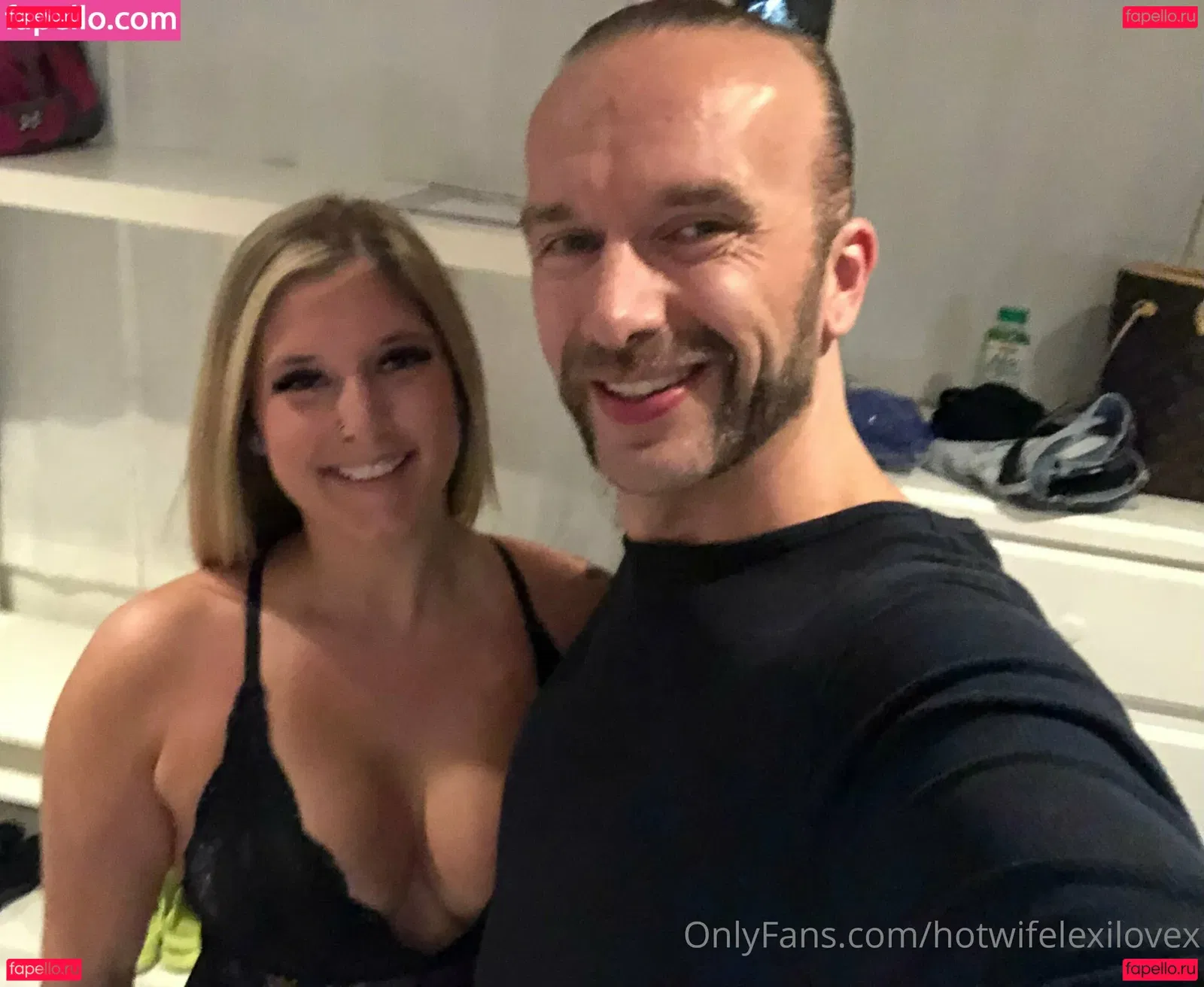 hotwifelexilovex Onlyfans Photo Gallery 