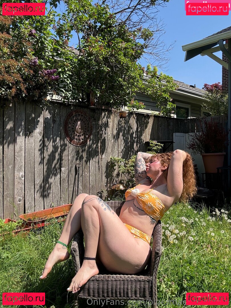 piperkerman / pipermaepeachfree Onlyfans Photo Gallery 