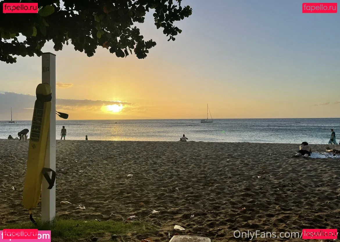 KSWifey Onlyfans Photo Gallery 